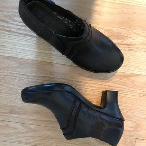 Dansko bootie